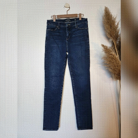 LUCKY Brand skinny jeans. Size 6/28 - Picture 1 of 13